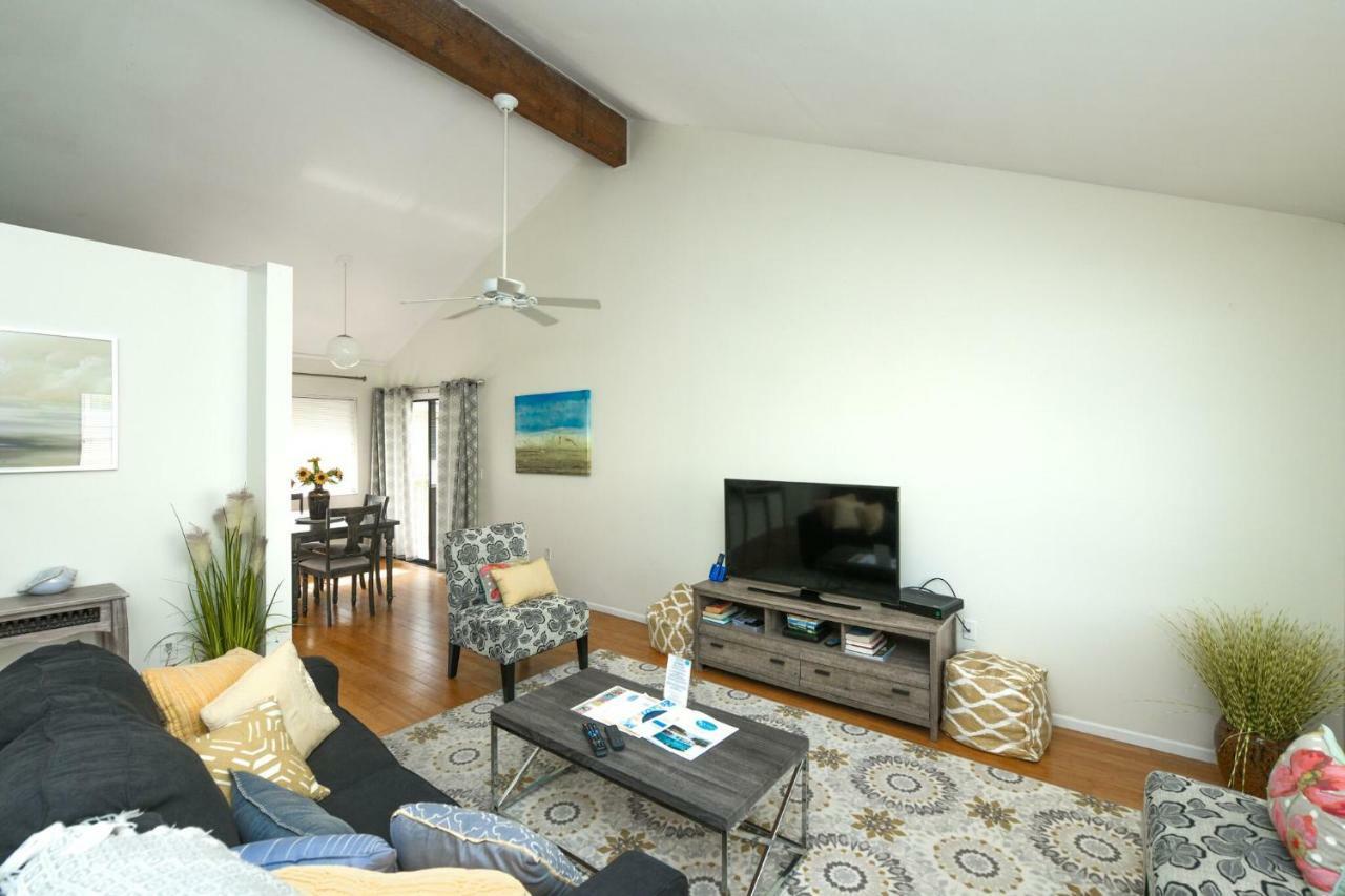 3 Waves From It All By Beachside Management Siesta Key Exterior photo